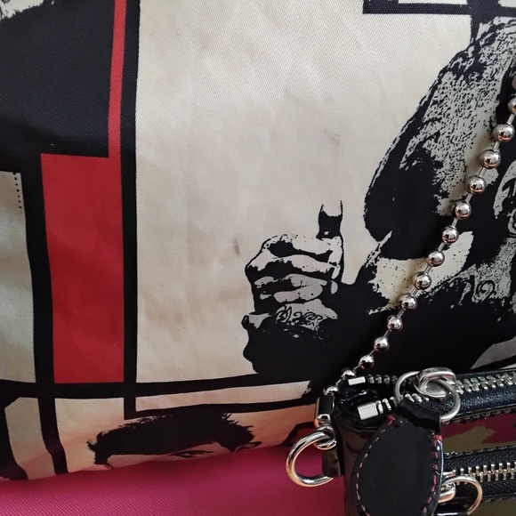 Limited Edition UFC x Coach collab - Picture 6 of 15